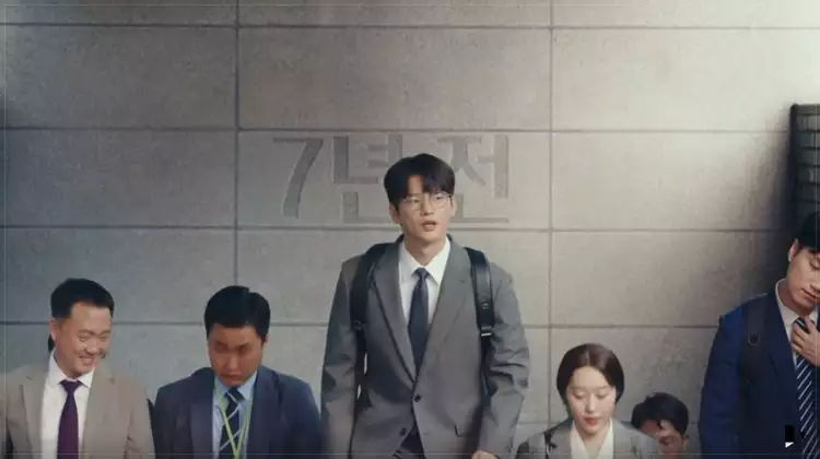 이제-곧-죽습니다-7년전-이재-면접을-보러가고-있다