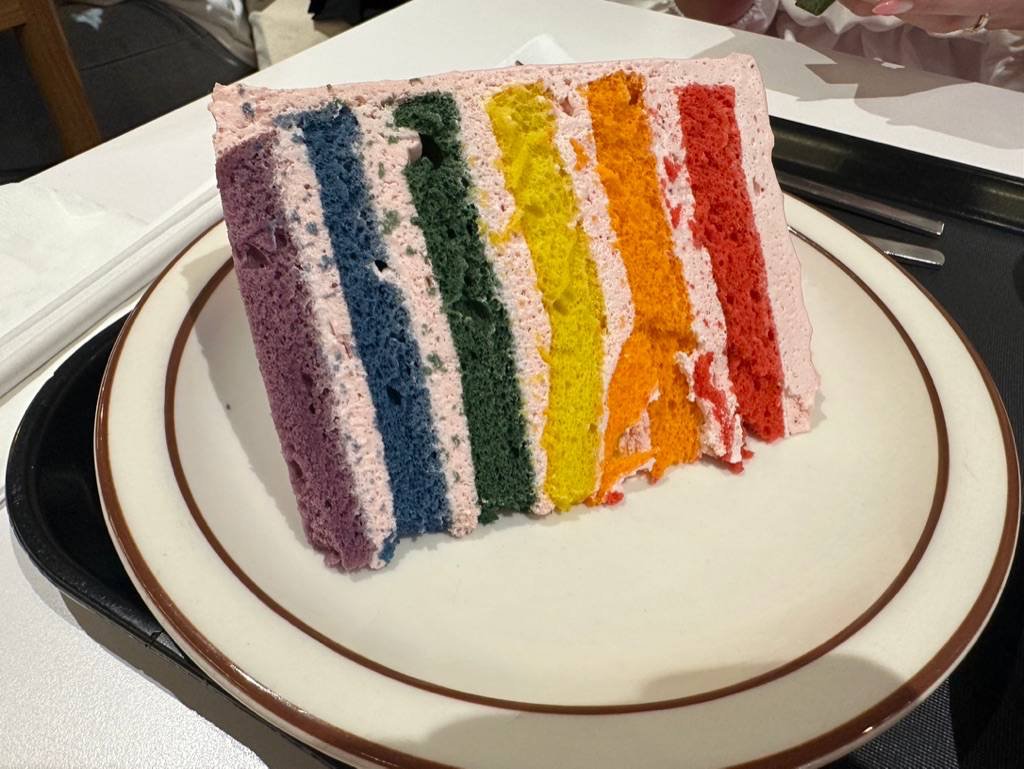 딸기 소중해 케이크