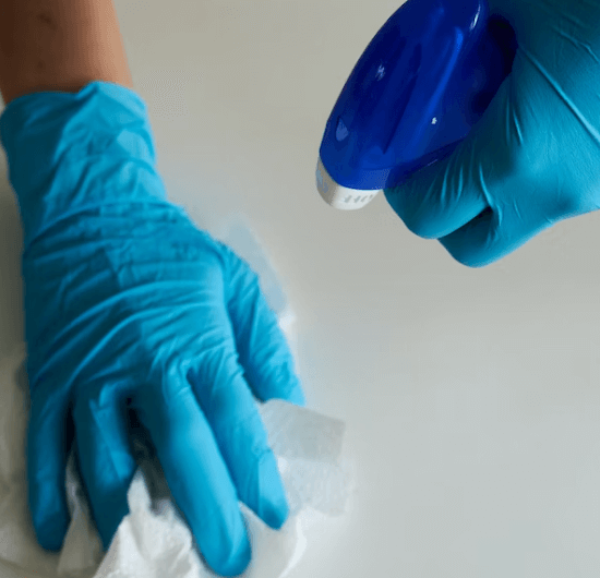 공기청정기 사용방법 - 실내 청소 시 작동중지