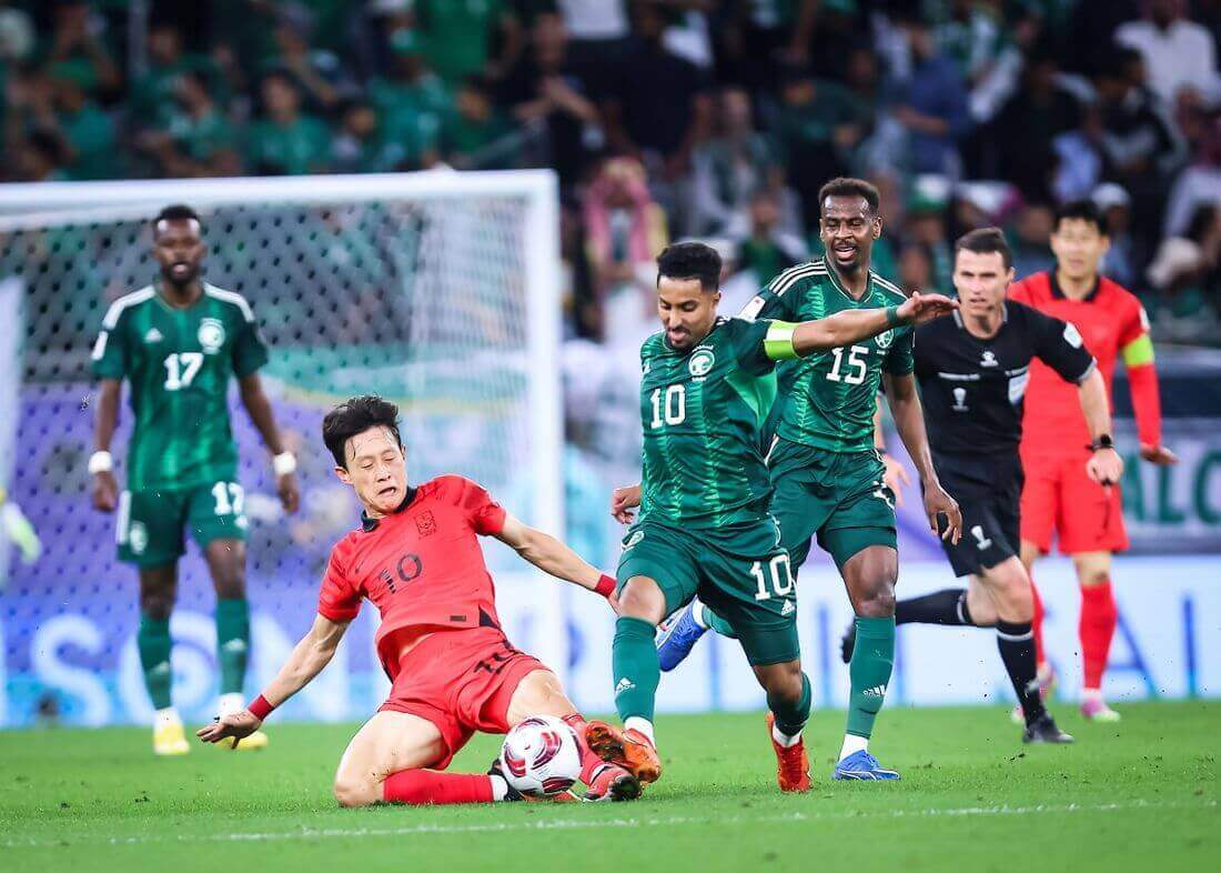 골을 막아내는 이재성 선수