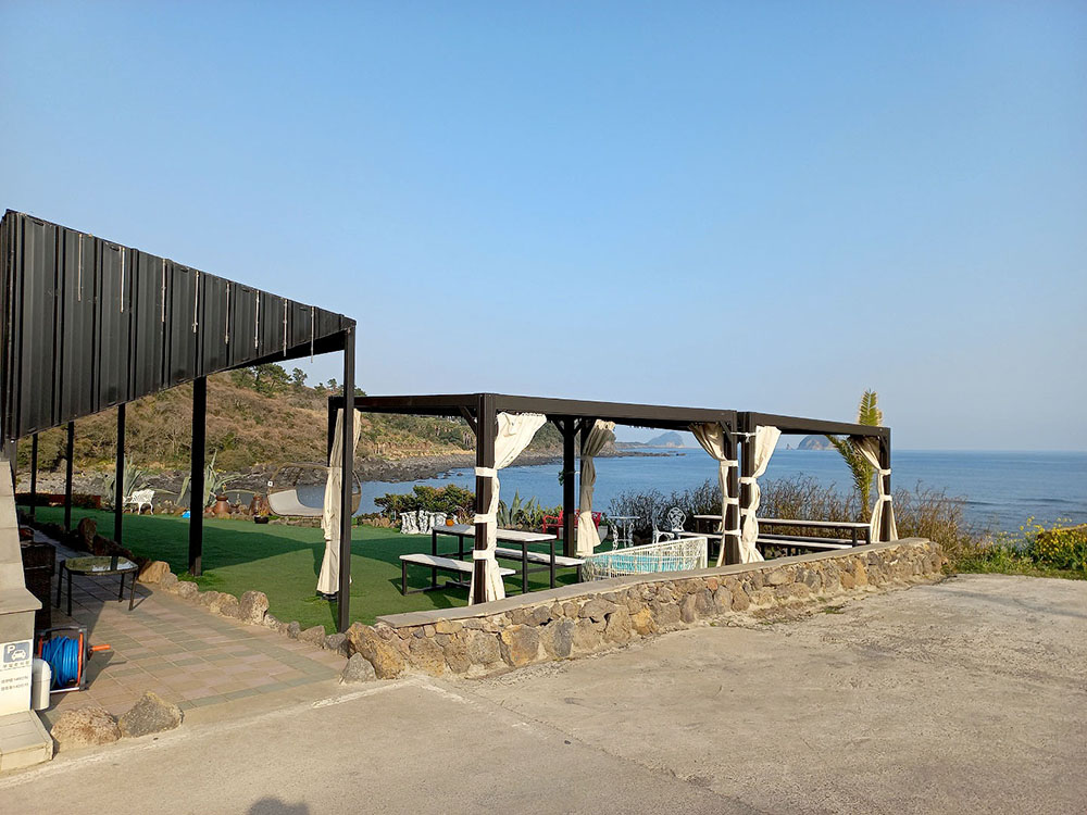 벙커하우스 BunkerHouse