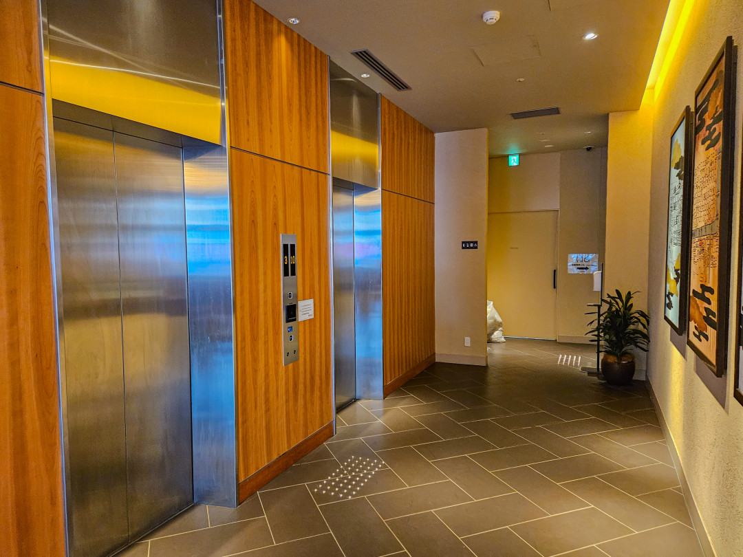 오사카 포르자호텔 E/V