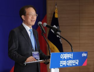 이석연 이재명 대통령 후보 선대위 활동