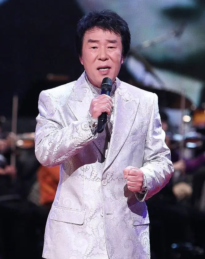 송대관