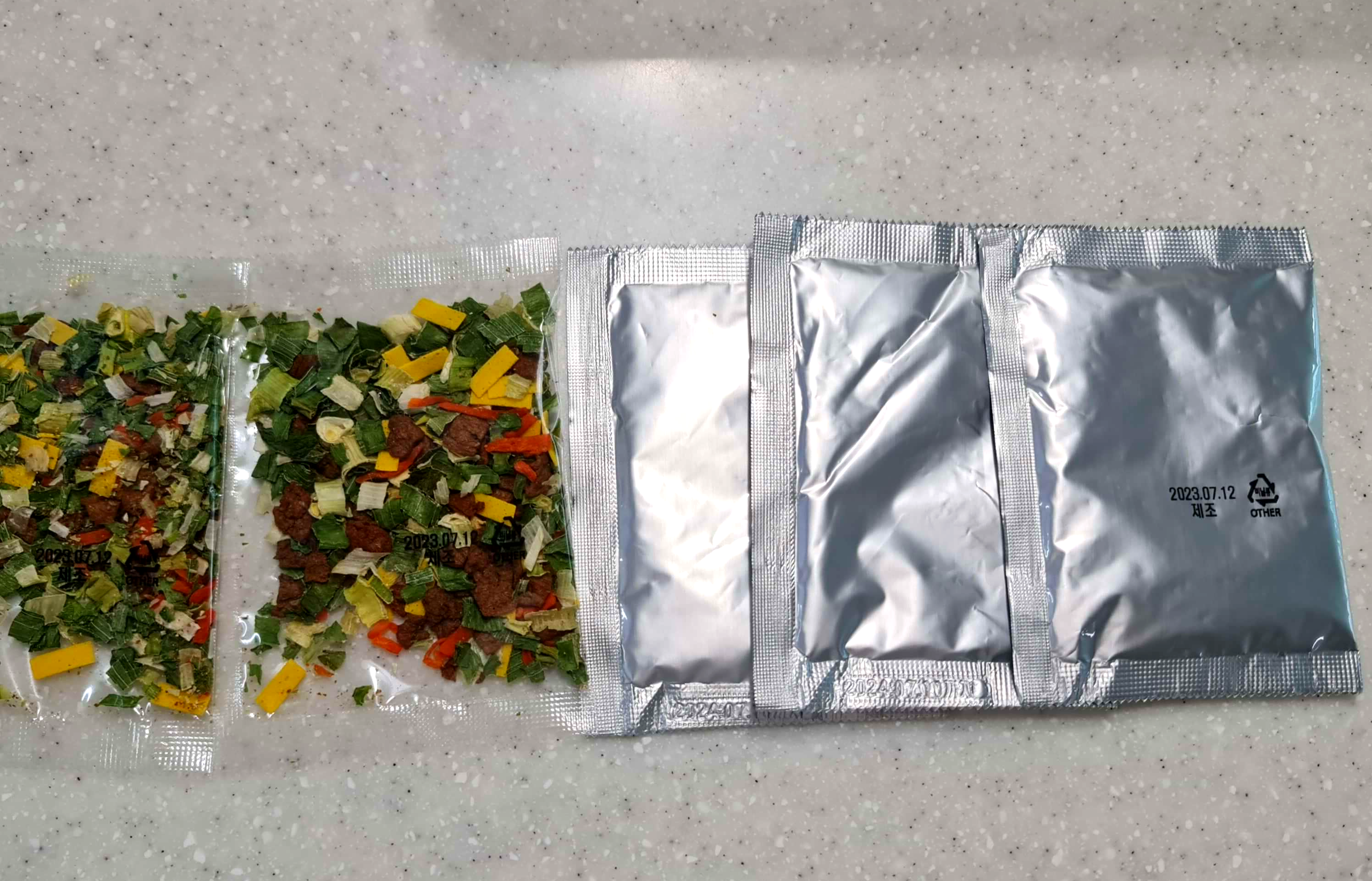 팔도점보도시락-스프