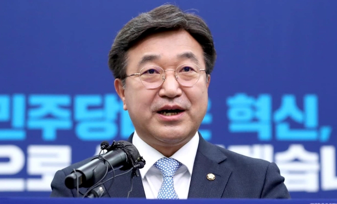 윤호중 국회의원 프로필 나이 고향 학력 재산 지역구