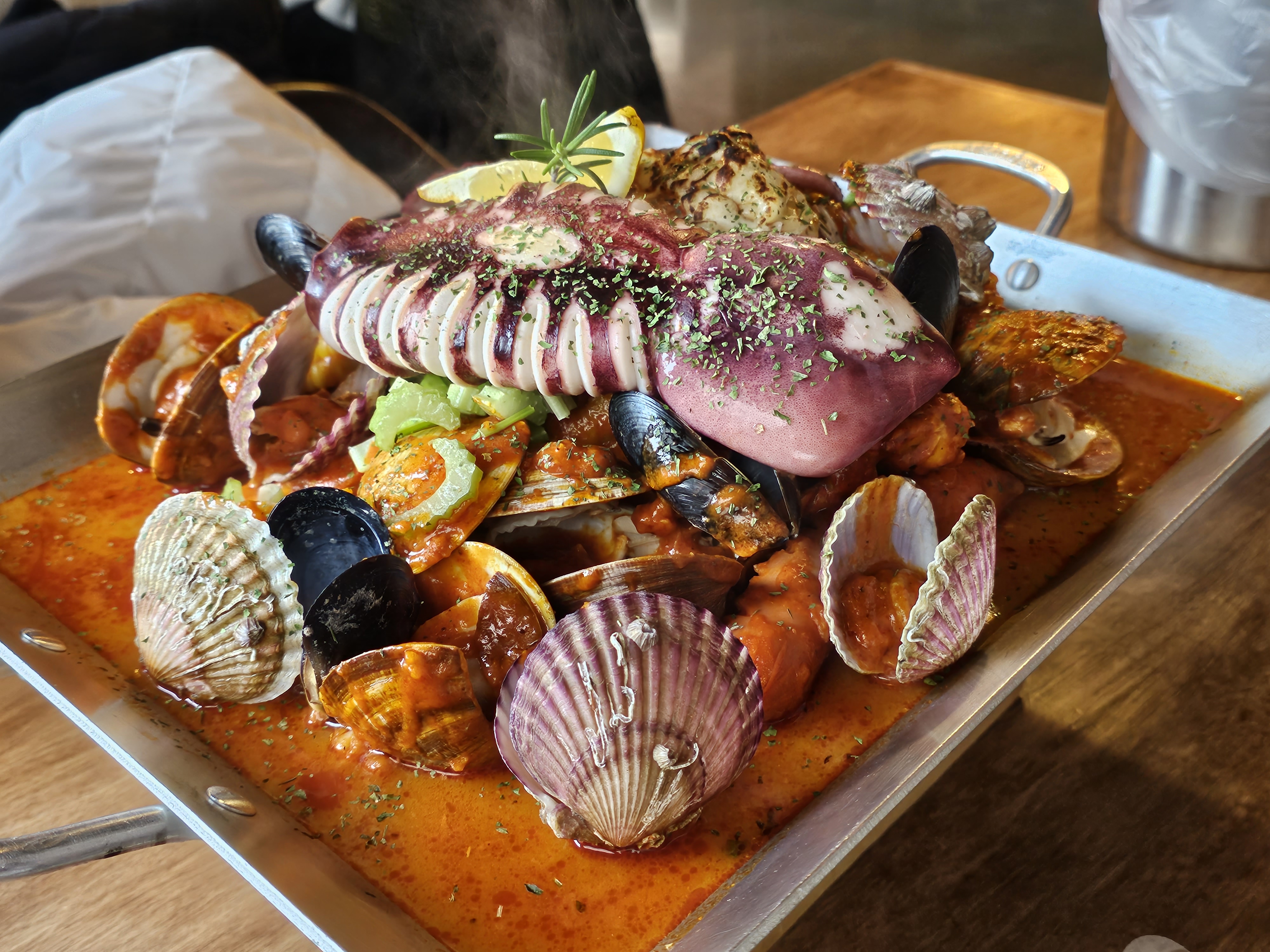 강릉 언더더씨의 보일링씨푸드