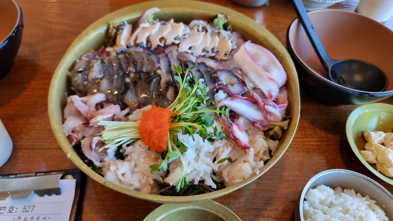 청초수물회