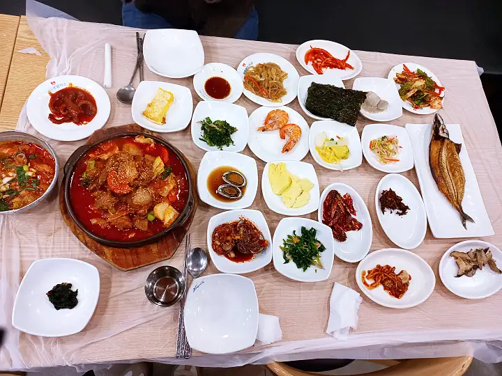 이만기 동네한바퀴 남도 백반 밥상 갈비찜 정식 먹을 복 넘치는 전라도 인심 한 상 전남 장성 맛집 소개