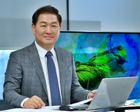 37년 삼성맨, 삼성전자 한종희 부회장의 리더십과 혁신