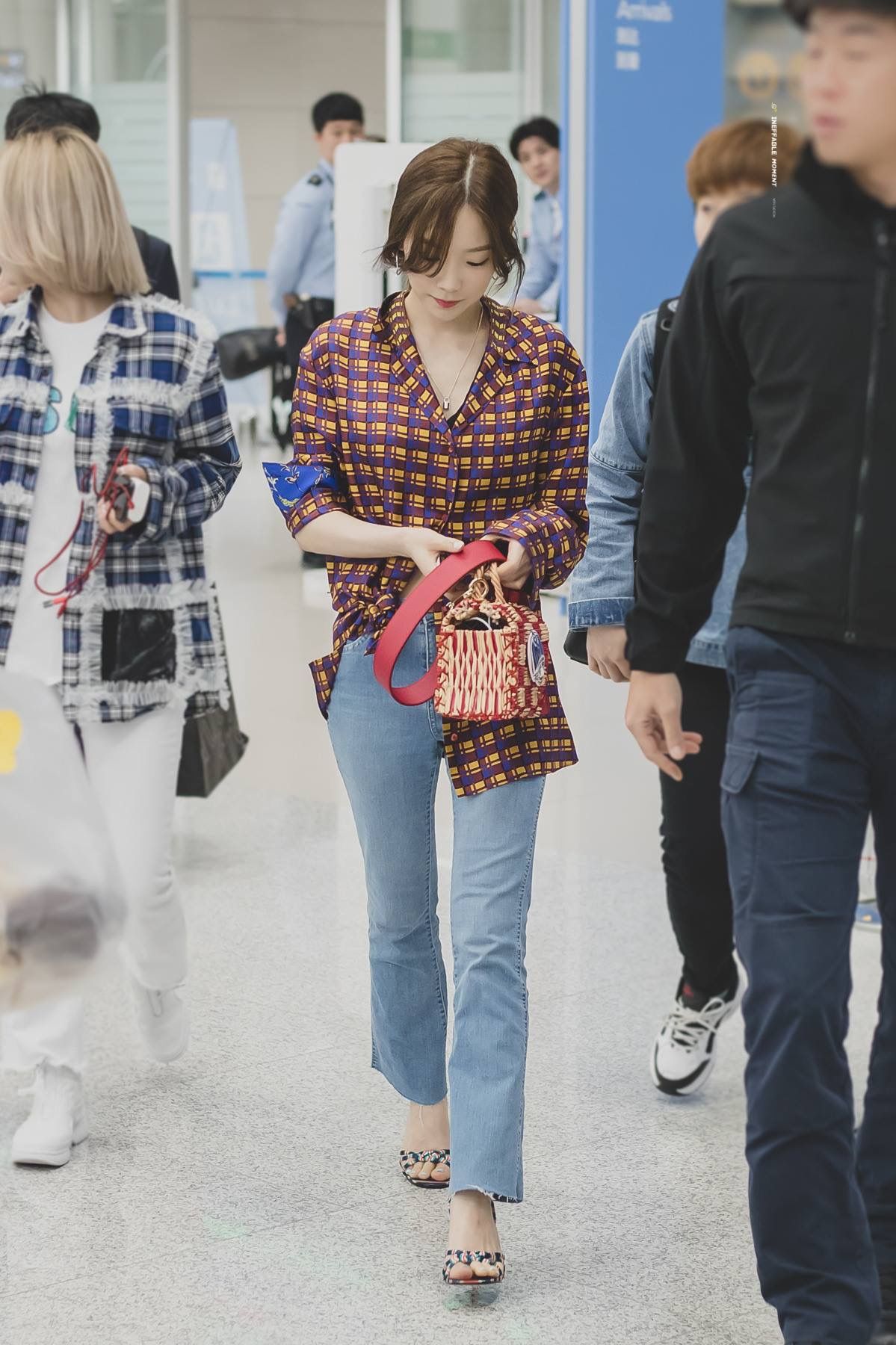 태연 공항패션 사진 태연 공항패션 사진