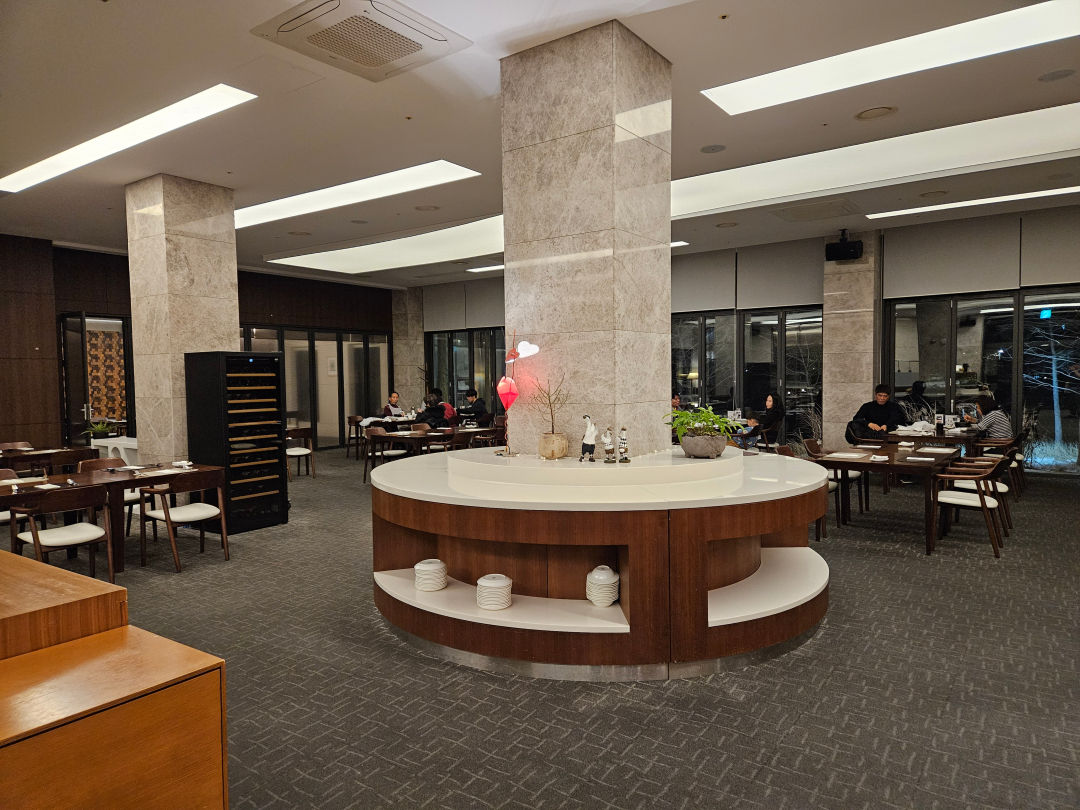 디아넥스 호텔 레스토랑