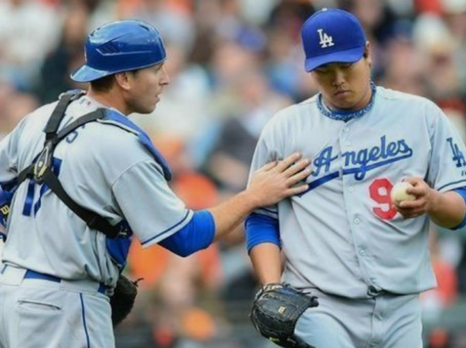 LA 다저스 류현진 A.J 엘리스 배터리