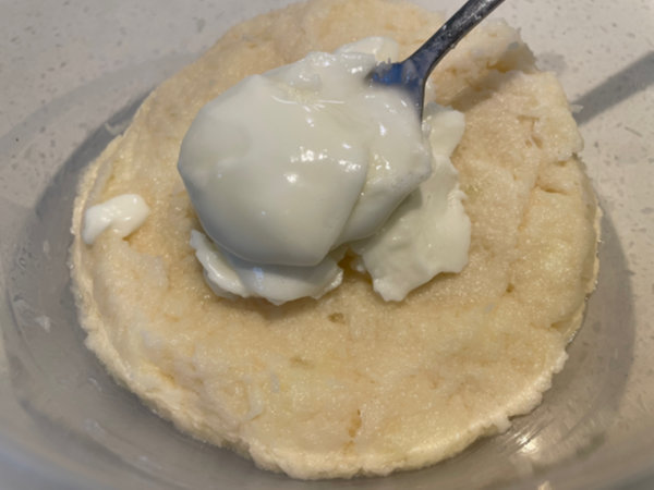 감자전 레시피 - 감자에 전분 올리기