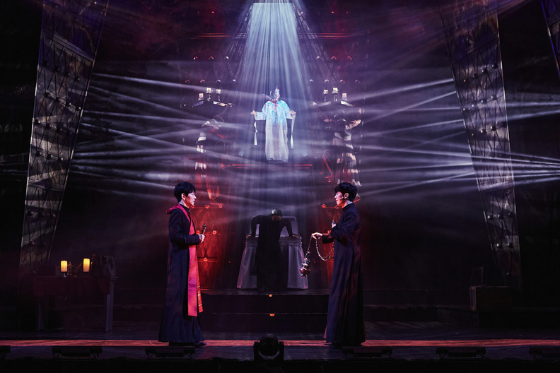 뮤지컬 <검은 사제들>