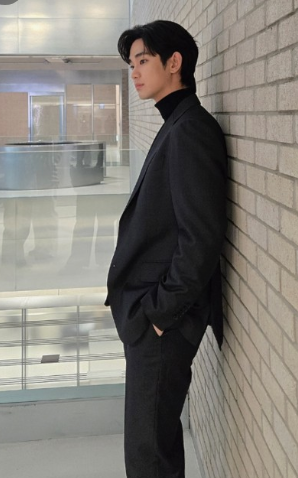 김수현소속사 입장발표냈다 김새론과 열애인정