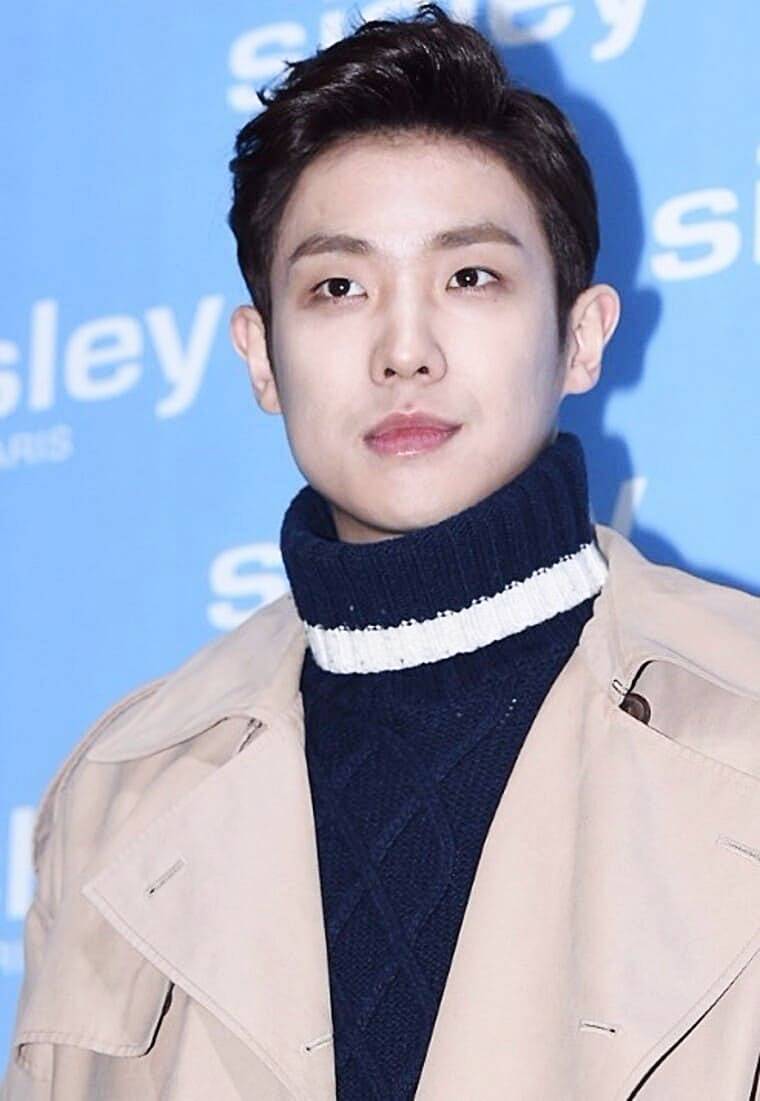 배우-이준