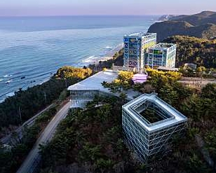 하슬라 아트월드