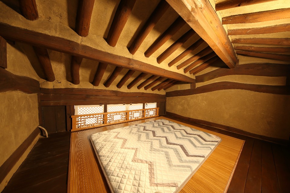 고창 술암제 한옥 다락방