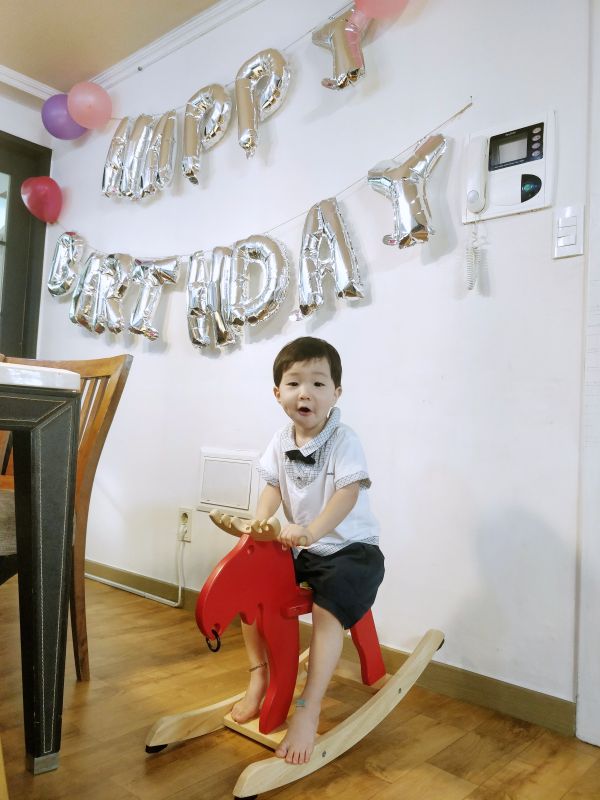 쿠웅이 생일날 꾸며준 모습