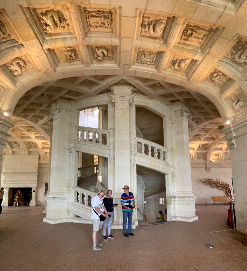 샹보르 성 층별 장식물