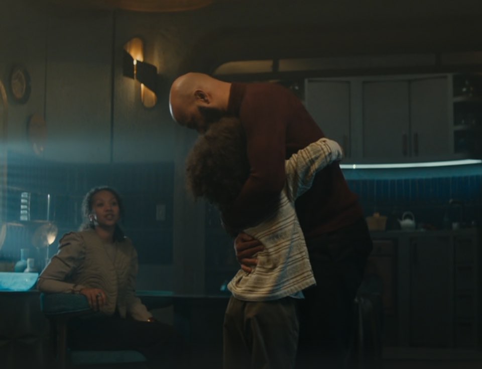 지하창고 사일로의 비밀 줄거리