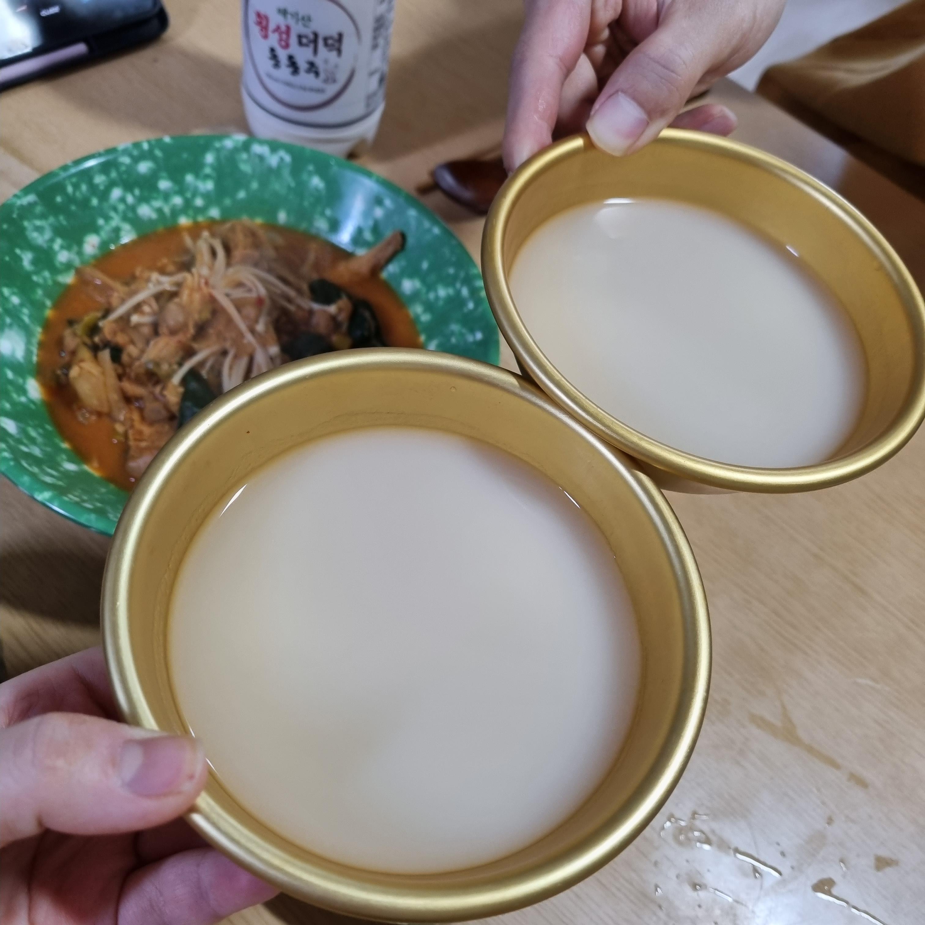 횡성 더덕 동동주 시음