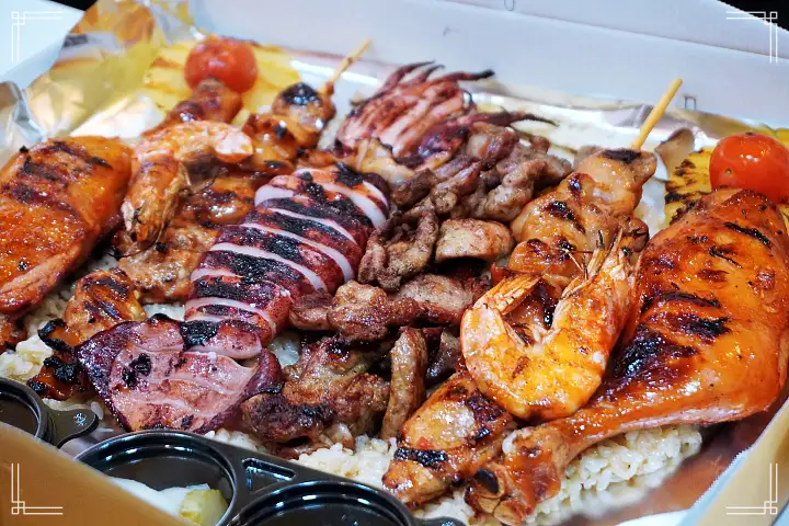 네모세모 강릉 맛집 필리핀 스타일 튀김 족발 스페셜 살로살로 바베큐 BBQ 맛있는 가게
