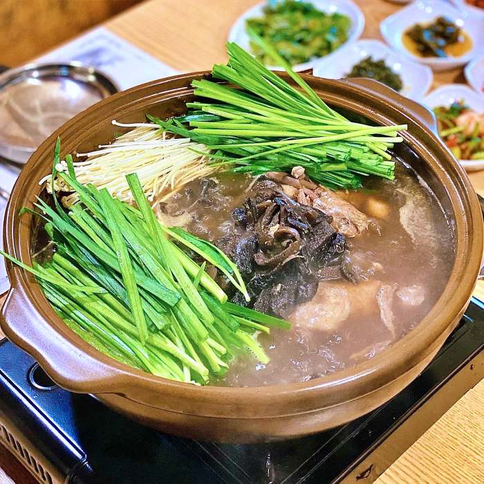 토요일은 밥이좋아 토밥좋아 대전 30년 전통 해장 최적화 콩나물탕 맛집