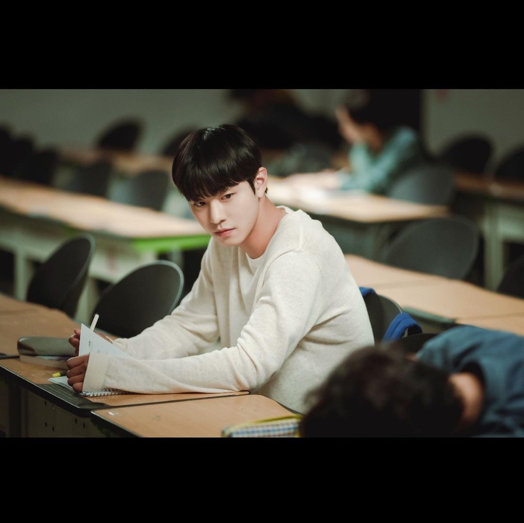 안효섭