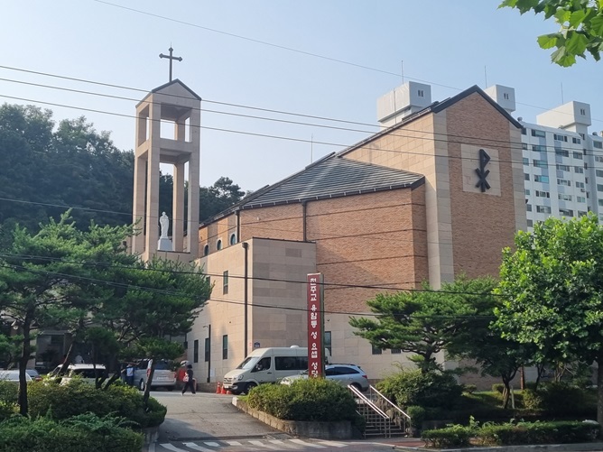 청주 용암동 성 요셉 성당