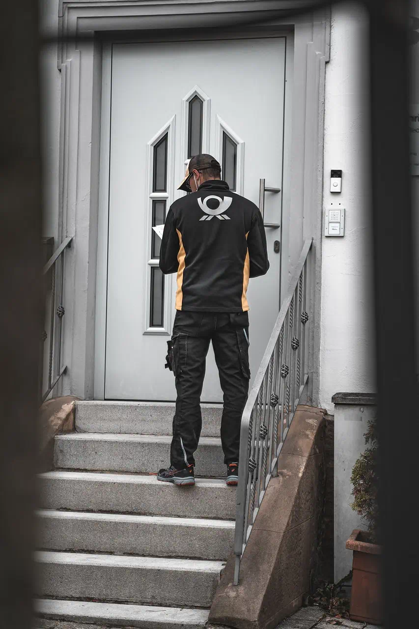 택배 및 배달을 표현하는 이미지7