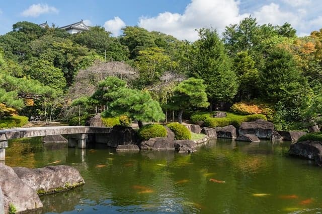 조경학 시각에서 본 도시 경계 지대의 생태적 완충 설계