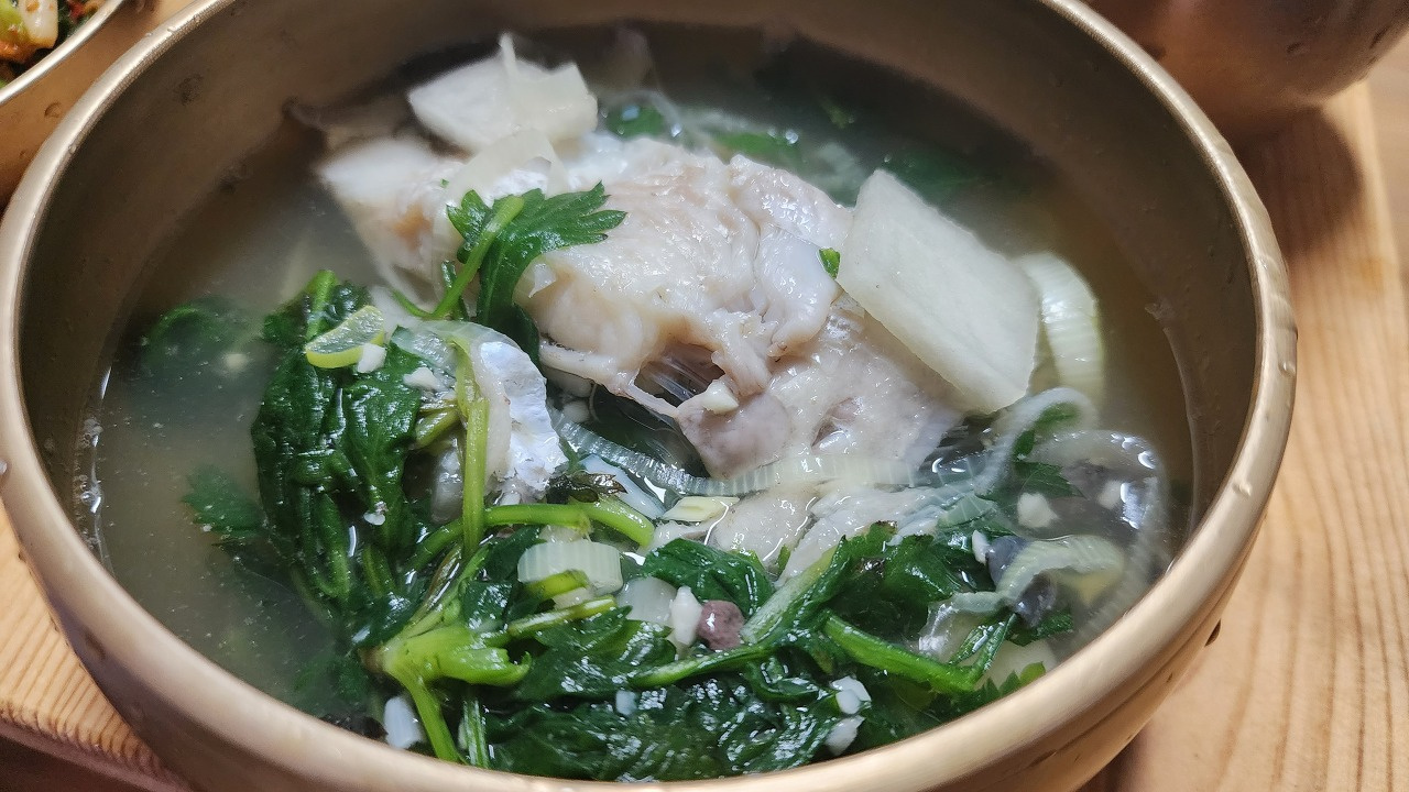 도다리쑥국요리모습