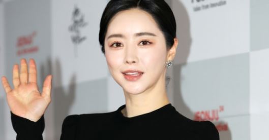 홍수아