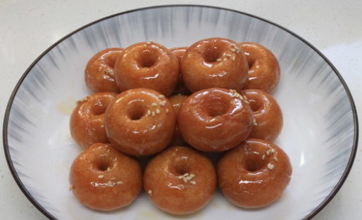 한국의 떡 종류 우메기떡(개성주악)