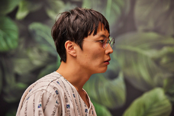 &#39;정신병동에도 아침이 와요&#39; 노재원이 김서완 역을 맡아 열연을 펼치고 있다. [사진=넷플릭스]
