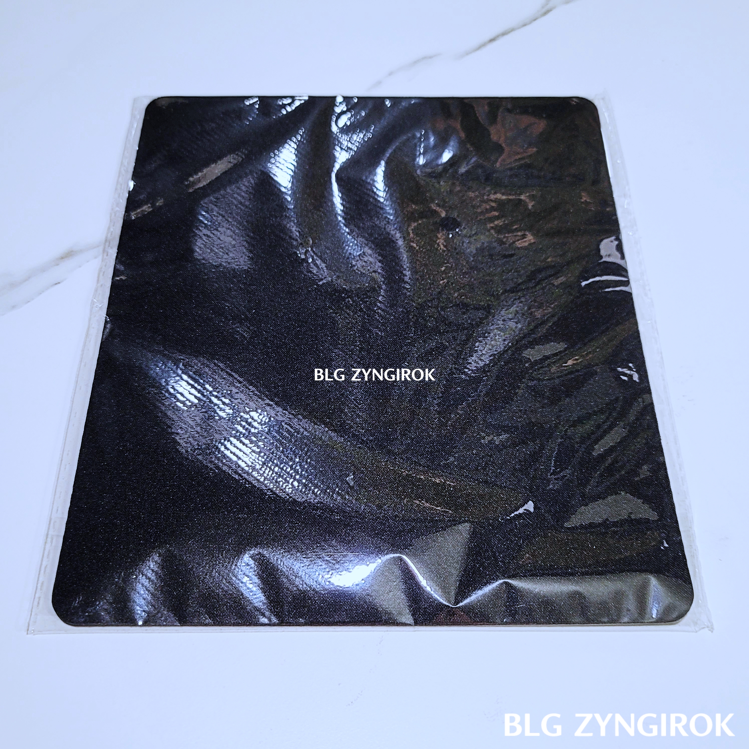 사은품으로 받은 마우스 패드이다.