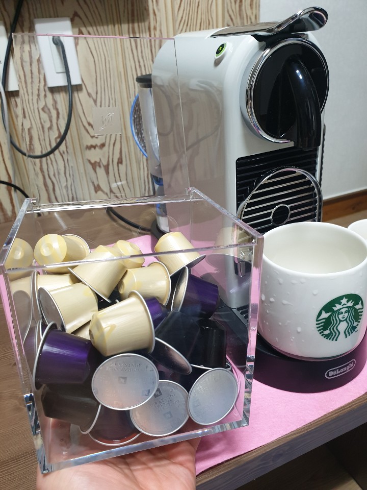 네스프레소-뷰큐브