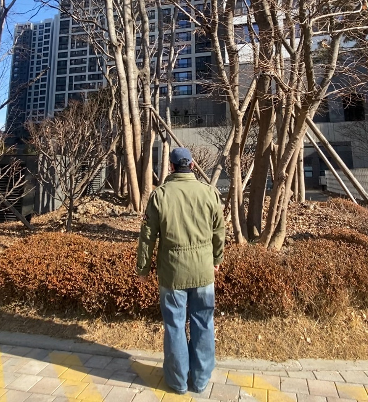 데일리룩('26.1.30.)브이투 스톤워싱 빈티지 볼캡, 폴로랄프로렌 M-65 야상재킷, 세컨모놀로그 머플러, 후브스 케이블 니트, 에러스익셉티드 왁스데님팬츠, 커스텀에이드 독일군