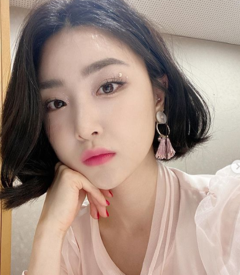 단발좌