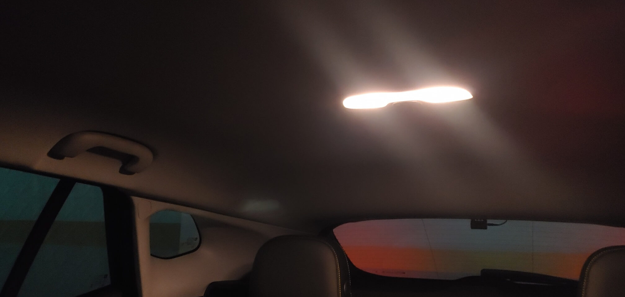 실제 차주가 알려주는 쉐보레 트랙스 크로스오버 - LED 실내등(전등) 교체하기