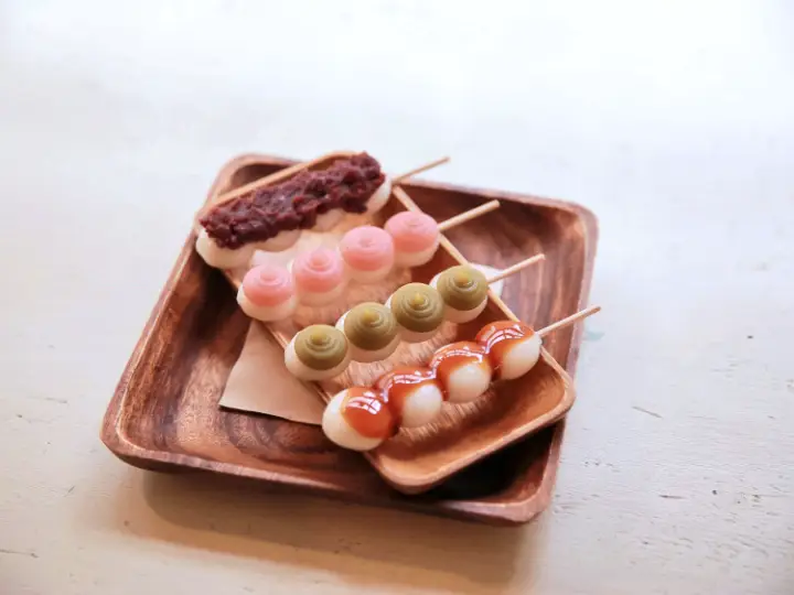 생방송오늘저녁 벚꽃빙수와 벚꽃당고 맛집 상수역 합정역 맛집
