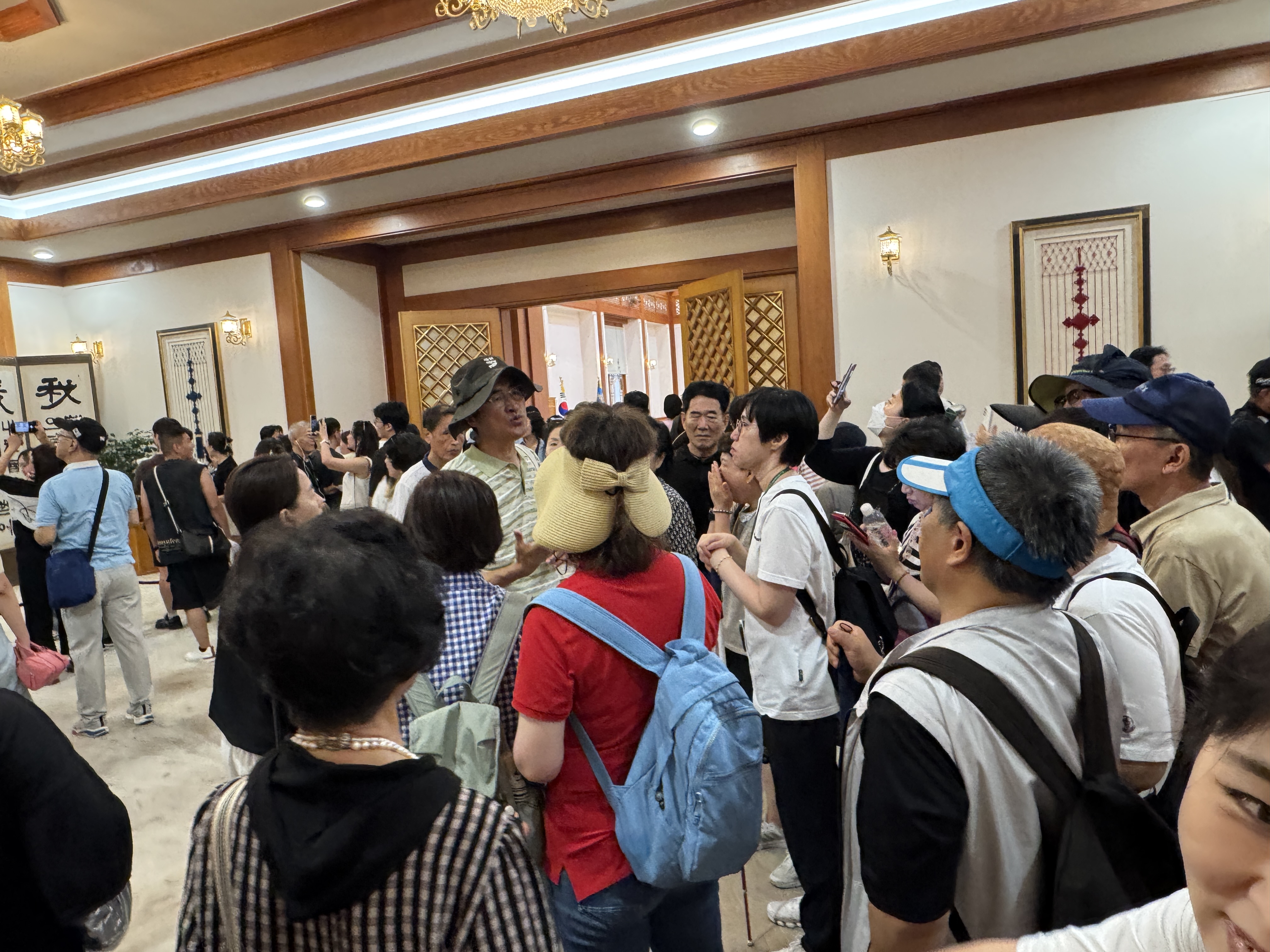 청와대 본관 내부의 모습.