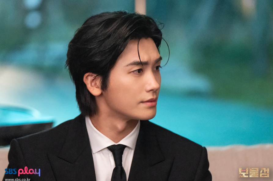 보물섬에서의 박형식 사진