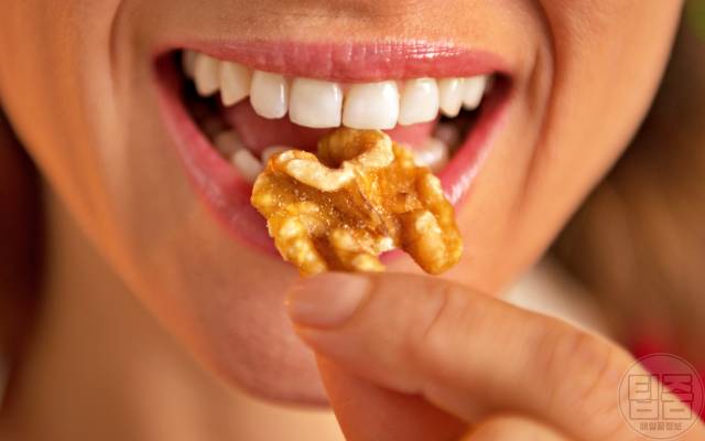 호두 효능,호두 하루 섭취량,하루에 호두 7개