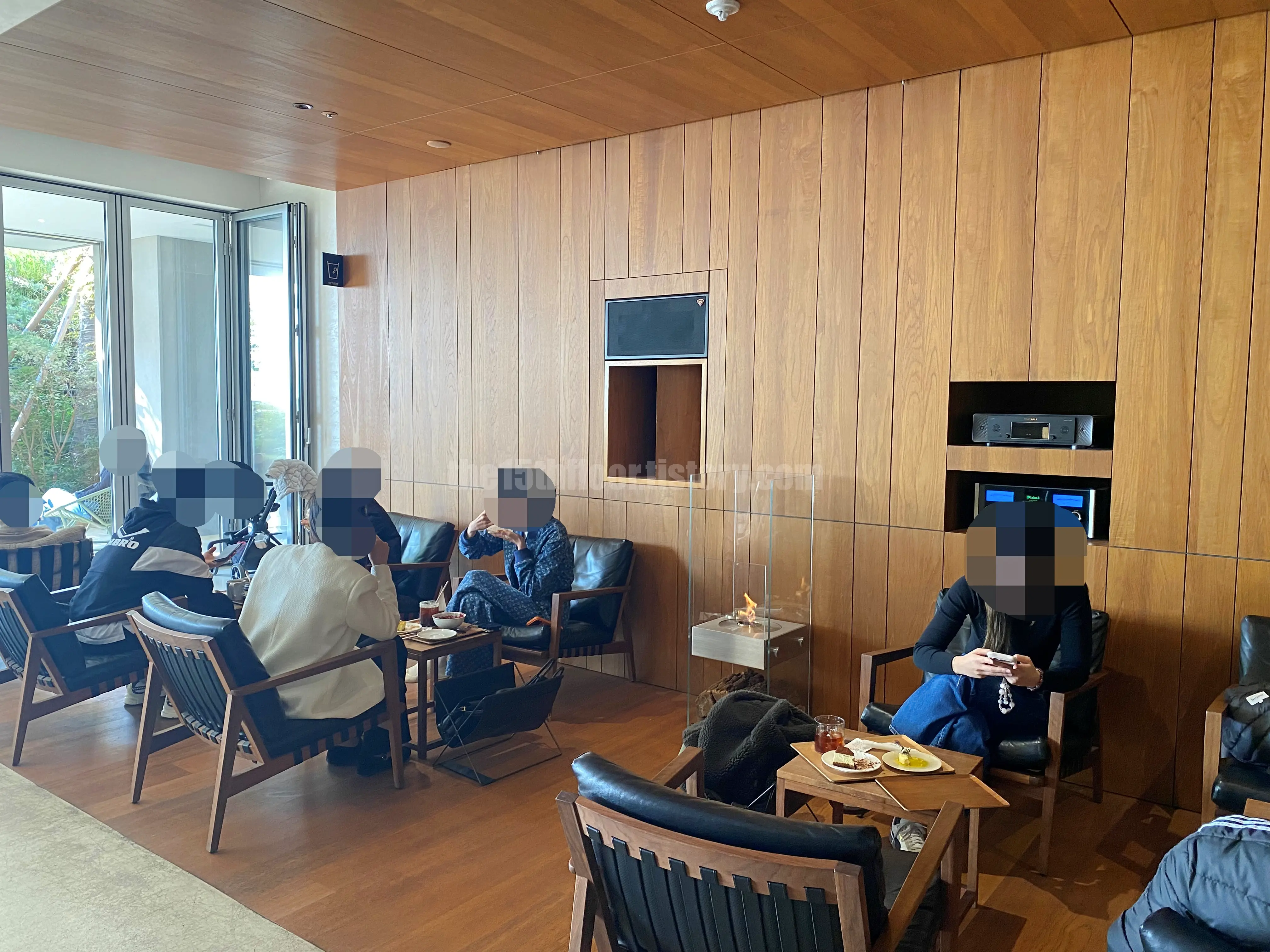 부산 해운대구 &amp;#39;모모스커피&amp;#39; 마린시티점 (내부)