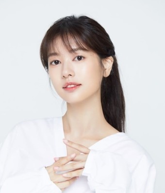 정소민: 프로필