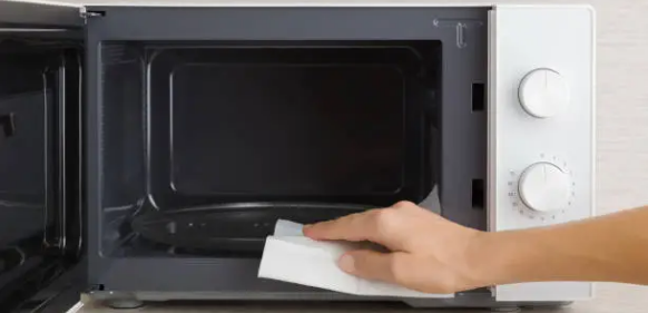 전자레인지 100% 활용법: 요리부터 청소까지 숨은 기능 완전 정복