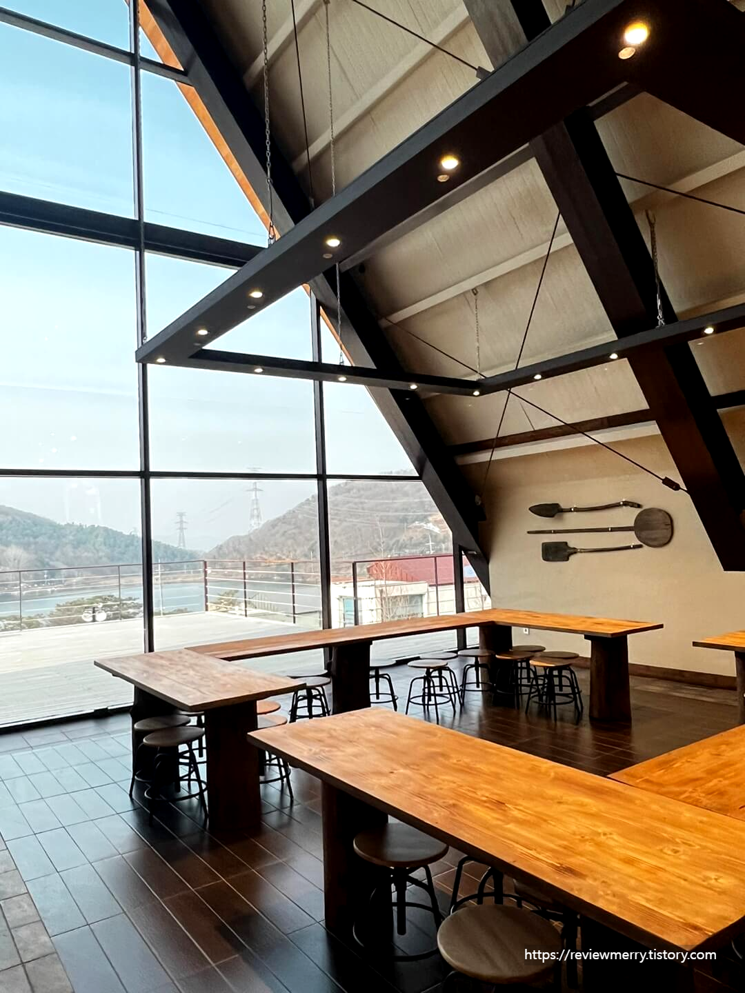 1층 우측 대형자리